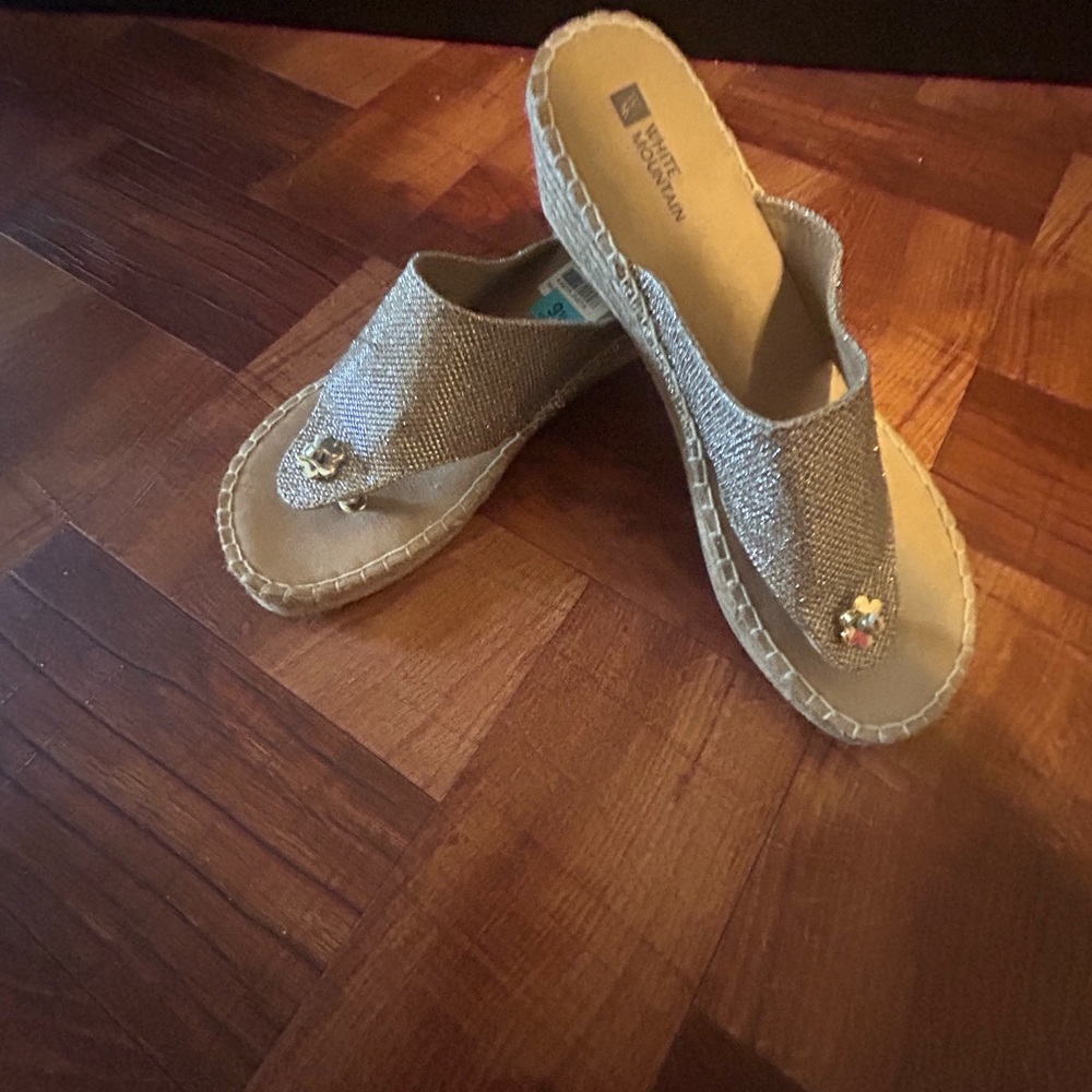 White Mountain Wedge Sandals SZ 9.5